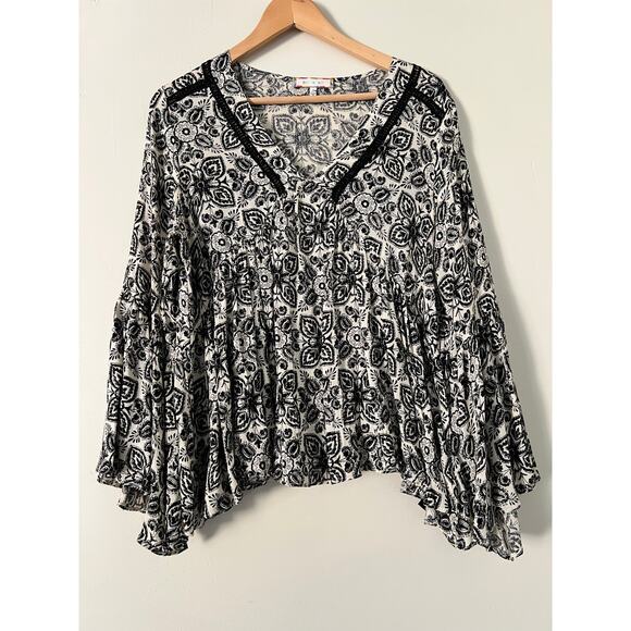 Anthropologie Hervine Peasant Top Women's Blouse Medium Bell Sleeve Flowy Floral - Picture 4 of 7